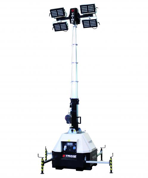 Flutlichtmast X-Mast 4x320W LED